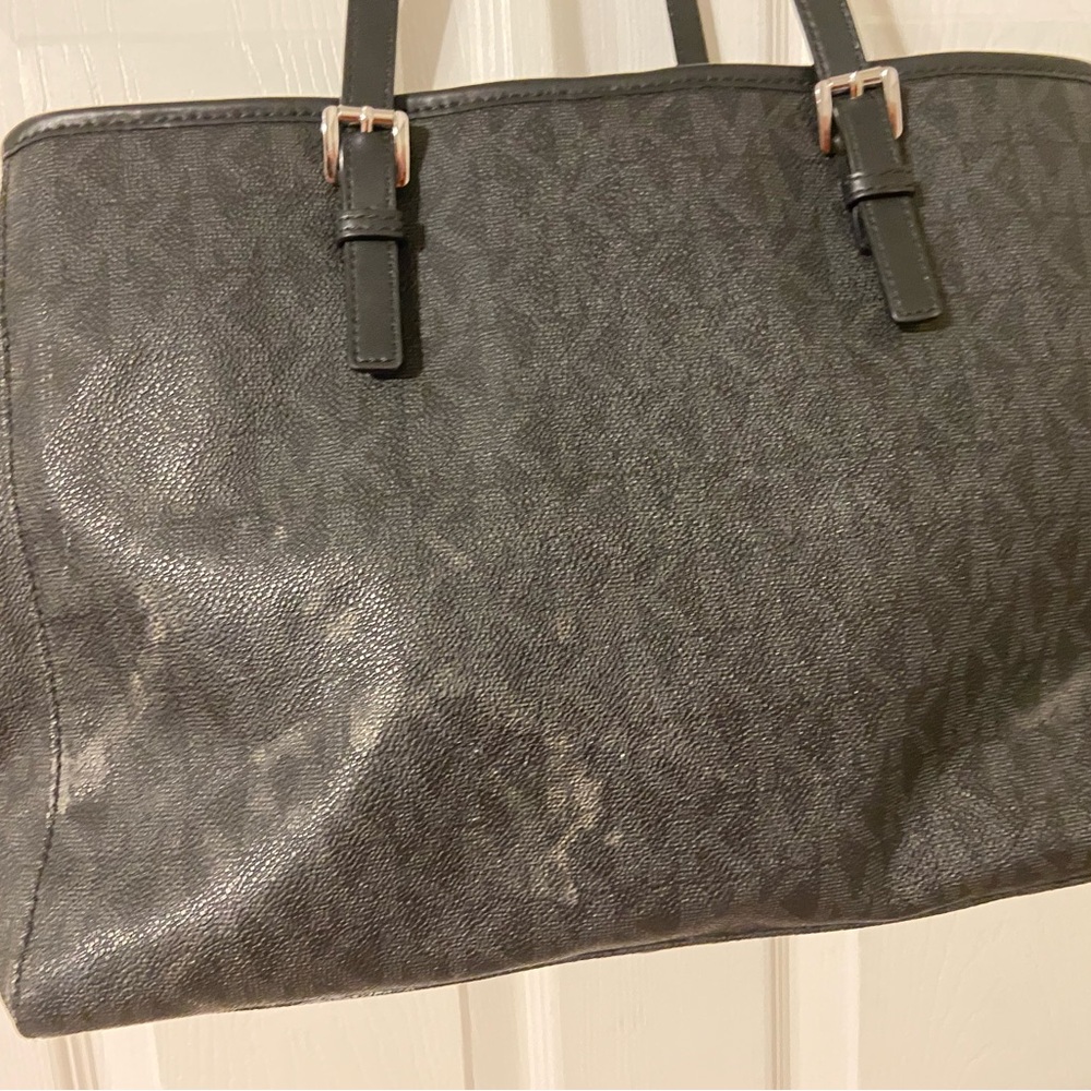 Michael Kors Black Monogram Tote
Preloved condition - Picture 5 of 12